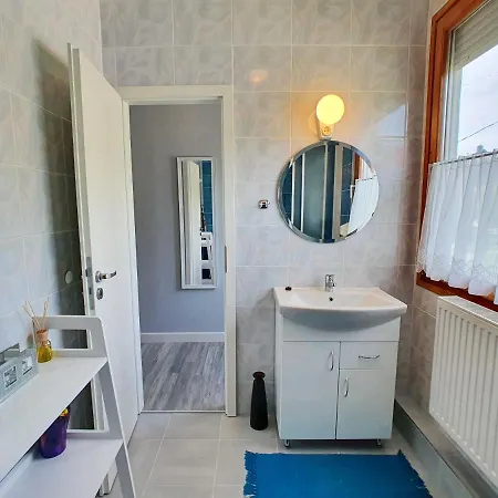 House Filemon Holiday home *